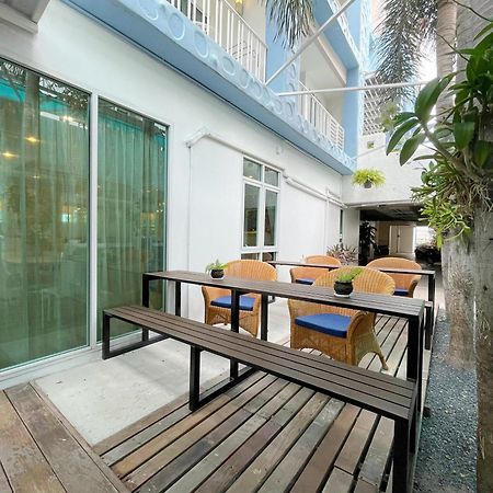 Baan Pattaya By Sabai Hotel Exterior photo